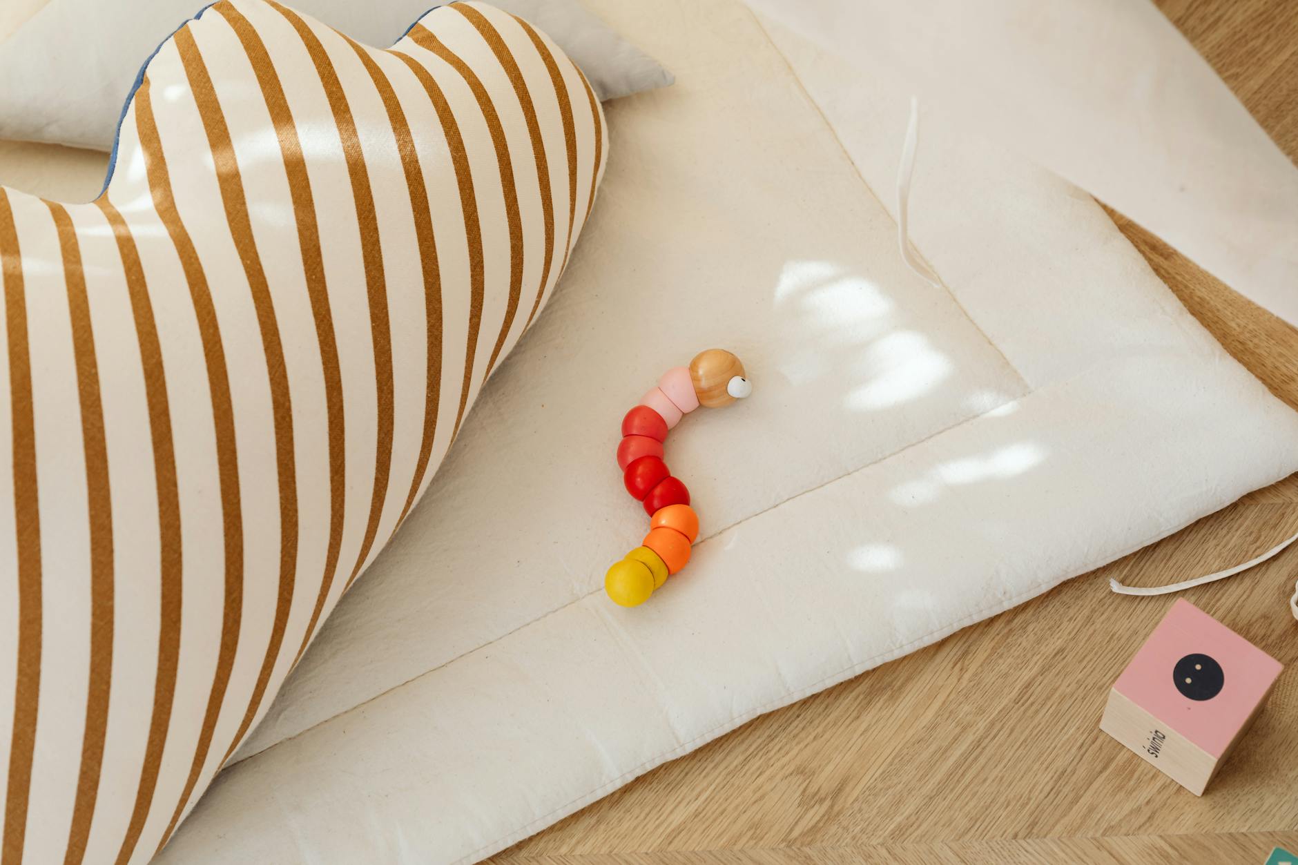 Mã OTP xác thực gửi đến điện thoại khi thay đổi thông tin tài khoản